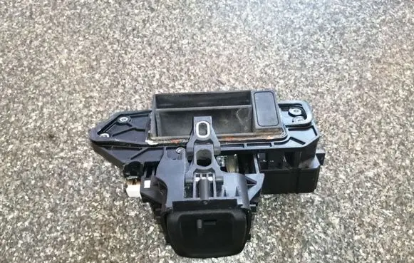 Mercedes-Benz E W211 Tailgate/trunk/boot exterior handle A2117400093