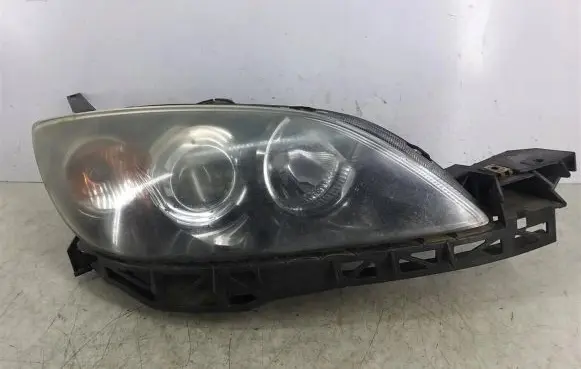 Mazda 3 I Headlight/headlamp