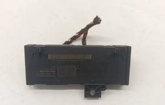 Mercedes-Benz EQE v295 Tailgate/trunk control unit/module A2239008830