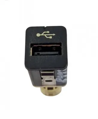 BMW 3 E90 E91 AUX in-socket connector 916719601