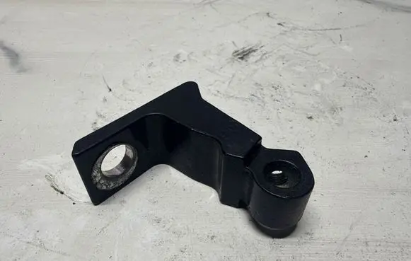 Audi Q3 8U Rear door lower hinge A047058