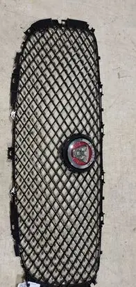 Jaguar XK - XKR Front bumper upper radiator grill AW938A100AA