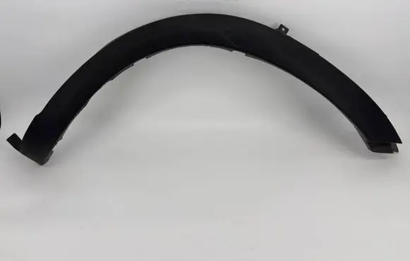 Iveco Daily 4th gen Front arch trim 3802038 C26010