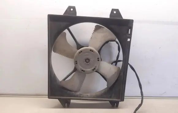 Mitsubishi Galant Electric radiator cooling fan MR250747 CSA401B008
