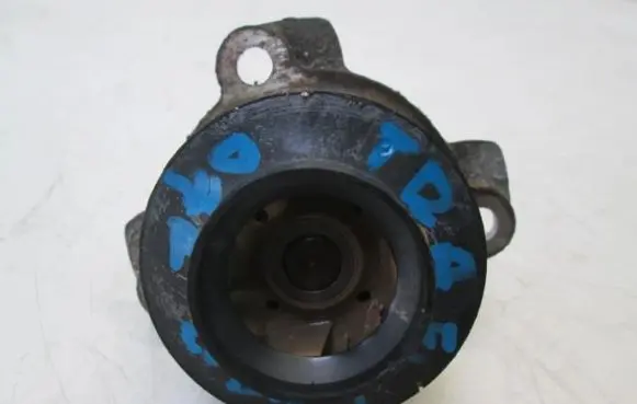 Opel Vivaro Water pump
