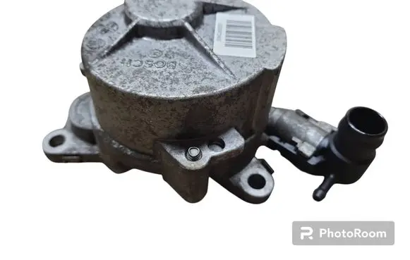 Nissan Qashqai Vacuum pump 8200472458