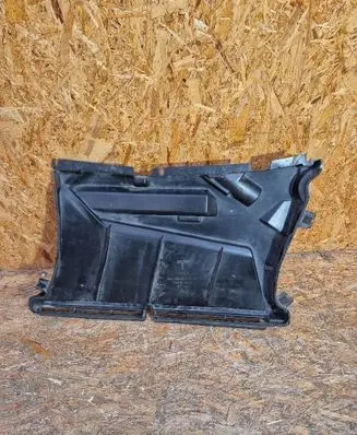 Tesla Model S Radiator trim 1060466-00-b