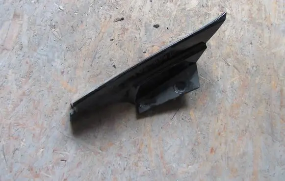 Nissan X-Trail T32 Rear/tail light trim molding 960324CE0A