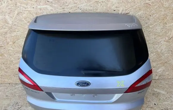 Ford Mondeo MK IV Tailgate/trunk/boot lid