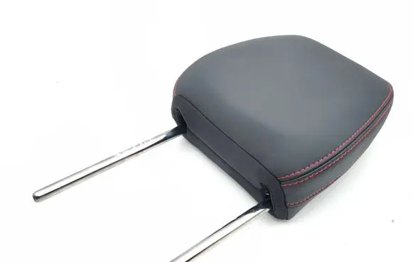Ford Kuga III Front seat headrest