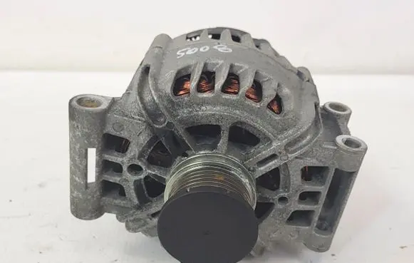Peugeot 5008 II Generator/alternator 9822230780