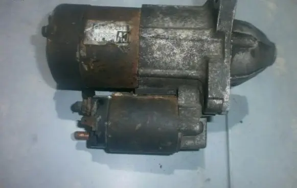 Mazda MX-5 NB Miata Starter motor m000t80081