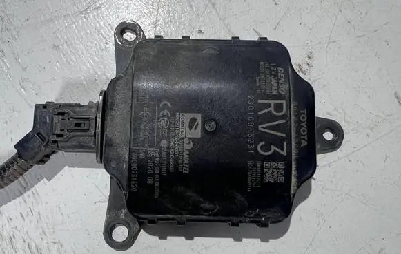 Toyota RAV 4 (XA50) Blind spot module 140000931620 8816242091