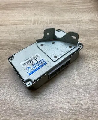 Subaru Legacy Gearbox control unit/module 31711AF95A JA64000R5R