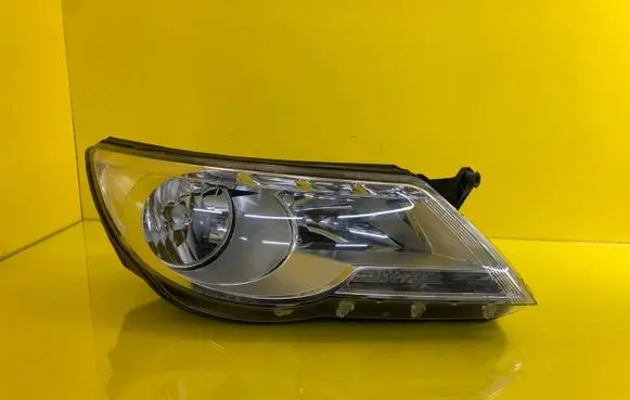 Volkswagen Tiguan Headlight/headlamp 5N1941032P