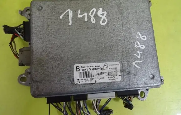 Jaguar S-Type Engine control unit/module YW4T13B525BB YW4T13B525-BB