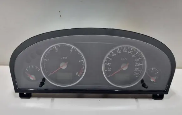Speedometer (instrument cluster)
