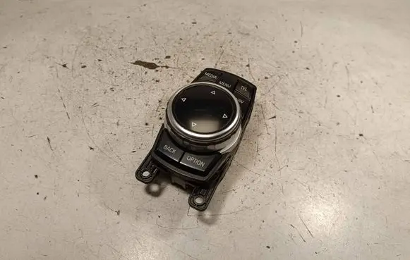 BMW 4 F32 F33 Head unit multimedia control 9332285