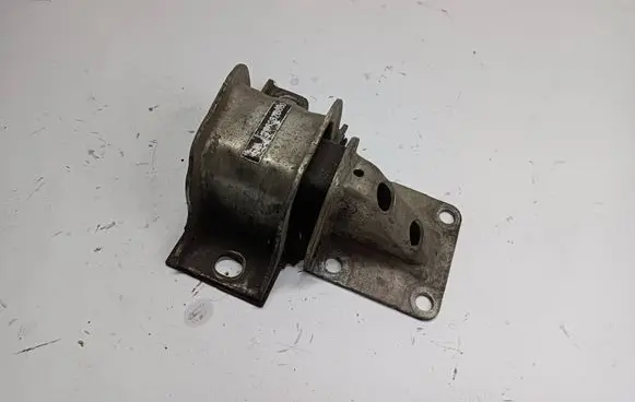 Fiat Ducato Engine mount bracket 1363378080