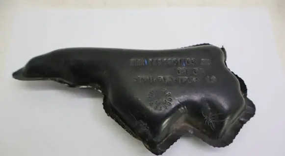 BMW 3 G20 G21 Fender foam support/seal 7486901