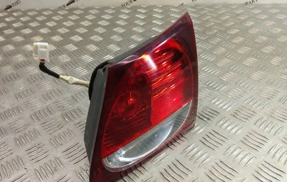 Lexus GS 300 350 430 450H Tailgate rear/tail lights