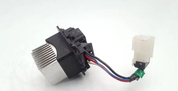 Subaru Forester SH Heater blower motor/fan resistor 