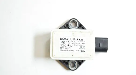 Audi A4 S4 B8 8K ESP acceleration yaw rate sensor 8R0907637B