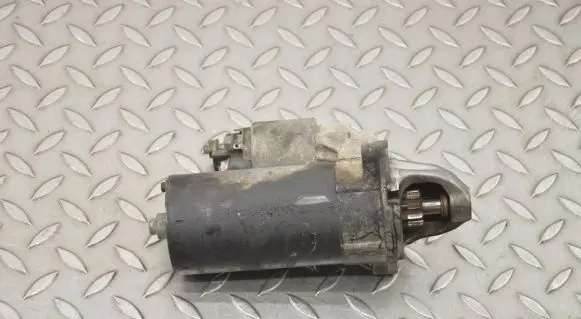 BMW 6 E63 E64 Starter motor 7796892
