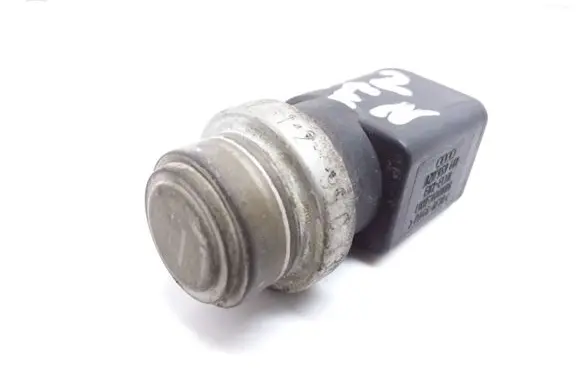 Audi A2 Coolant temperature sensor 8Z0959481