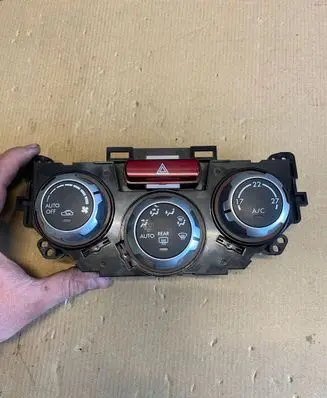 Subaru Forester SH Climate control unit 72311SC060