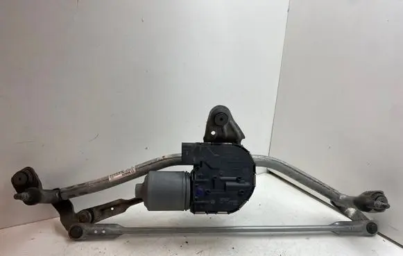 Volkswagen PASSAT B8 Front wiper linkage and motor 3G1955119A