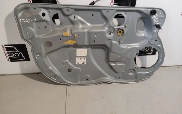 Volkswagen Polo IV 9N3 Front window lifting mechanism without motor 6Q0837751 4113526 6Q4837401S