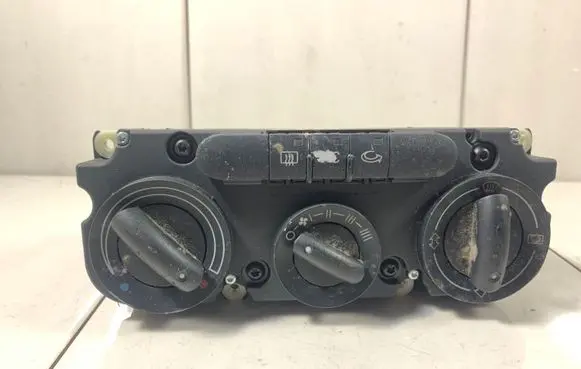 Audi A3 S3 A3 Sportback 8P Climate control unit