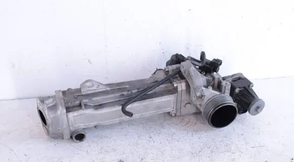 Volvo V70 EGR valve cooler 31272702 30774531 70171804