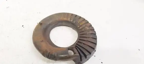 Ford Focus Front coil spring rubber mount av615599ce av61-5599-ce