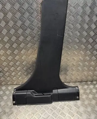 (B) pillar trim (bottom)