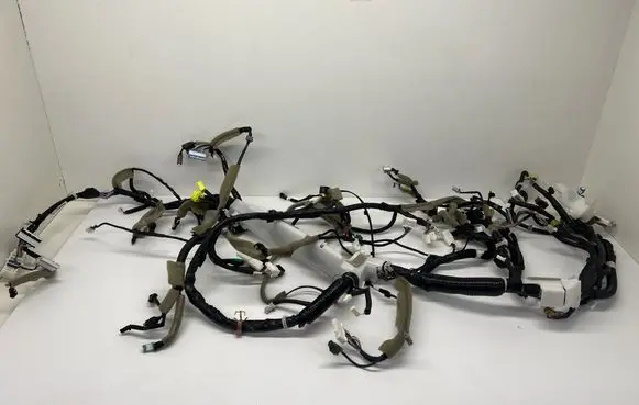 Mitsubishi Outlander IV Panel wiring 8522K942 K9420002 47EHDSQ2G83