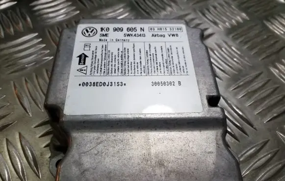 Volkswagen Golf Plus Airbag control unit/module 1K0909605N