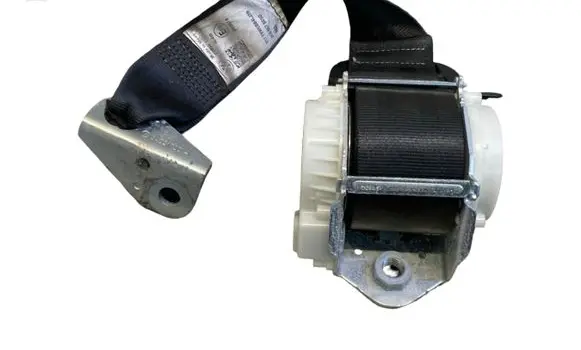 Volkswagen Jetta VI Rear seatbelt 5C6857805D