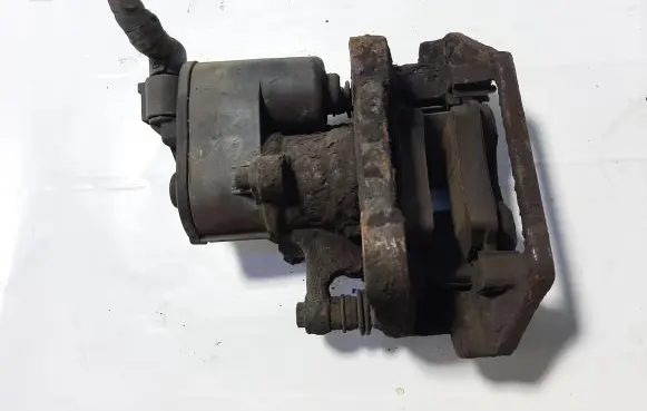 Volvo XC70 Rear brake caliper