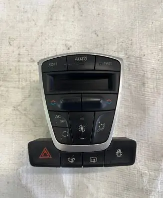 Renault Laguna III Climate control unit 275100002R 83800125