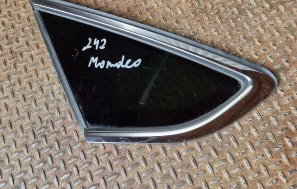 Ford Mondeo MK V Rear side window