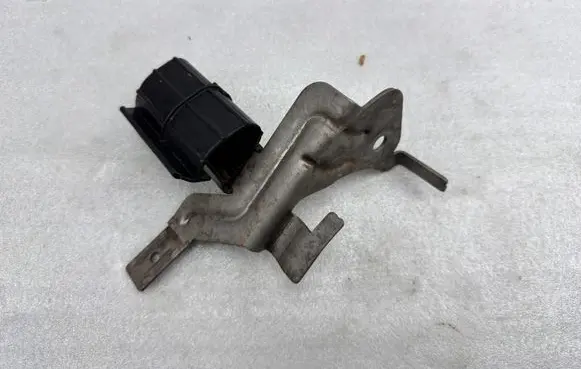 Audi A3 S3 8V Other engine bay part 5K0971858