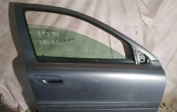 Volvo S60 Front door pilkos