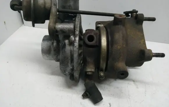 KIA Carnival Turbo 0K55113700C KHF51A RHF50115