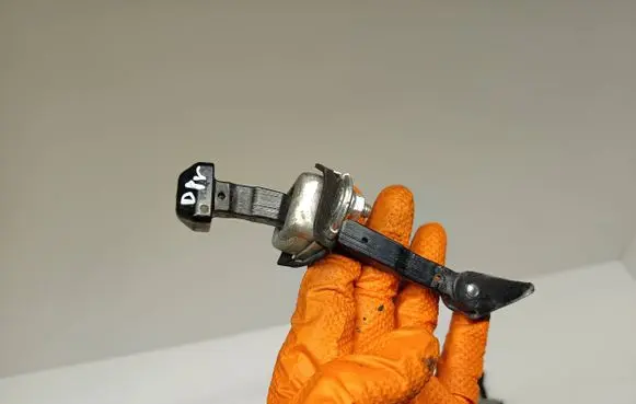 Subaru Outback (BS) Front door check strap stopper 61124AL00A