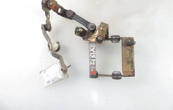 Seat Toledo II (1M) Gear selector/shifter in gearbox 1J0711731C