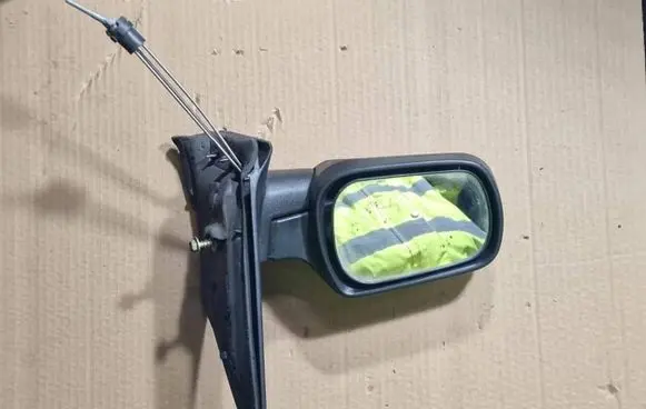 Ford Fiesta Coupe wind mirror (mechanical) 015807 e11015807