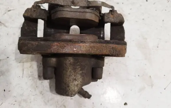 Land Rover Range Rover L322 Front brake caliper