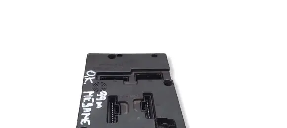 Renault Megane I Fuse module 7703297930